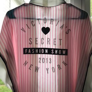 Victoria’s Secret 2013 Fashion Show Robe